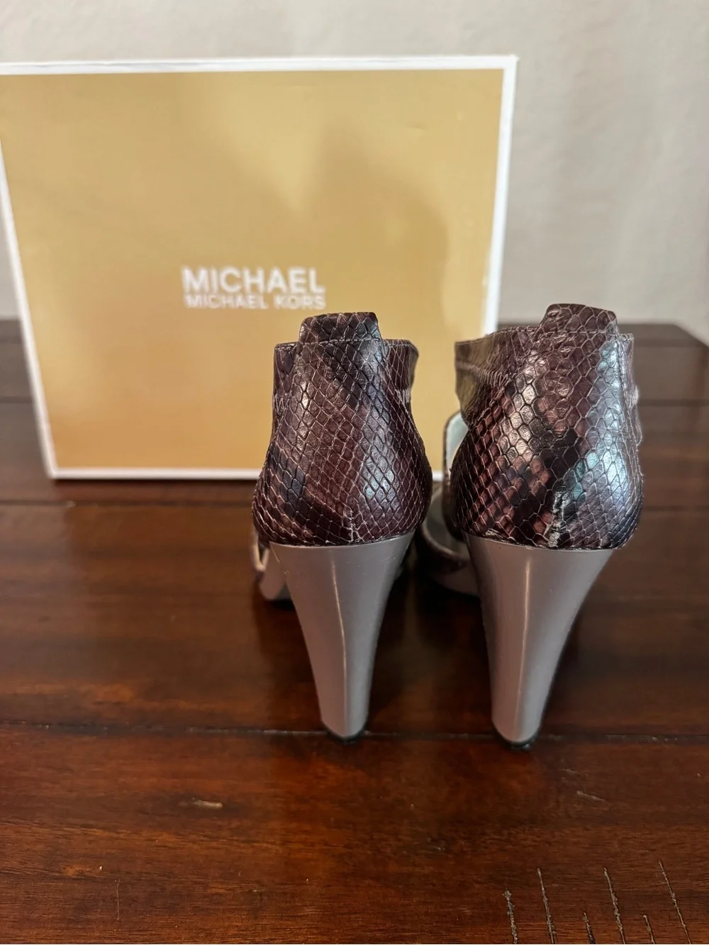 Michael Kors Brown Snake-Print T-Strap Heels with Zipper Front and Box Size 9.5